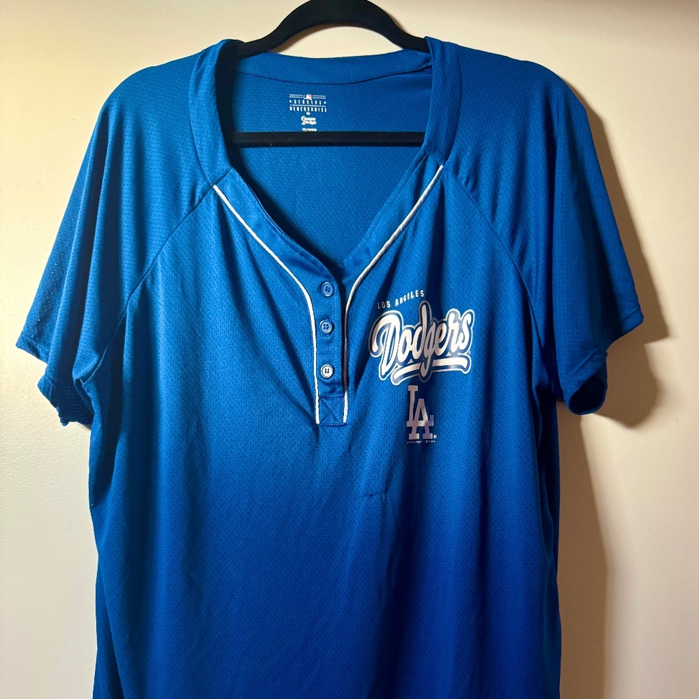 Los Angeles Dodgers Women’s Henley Jersey Top – Majestic MLB Licensed
